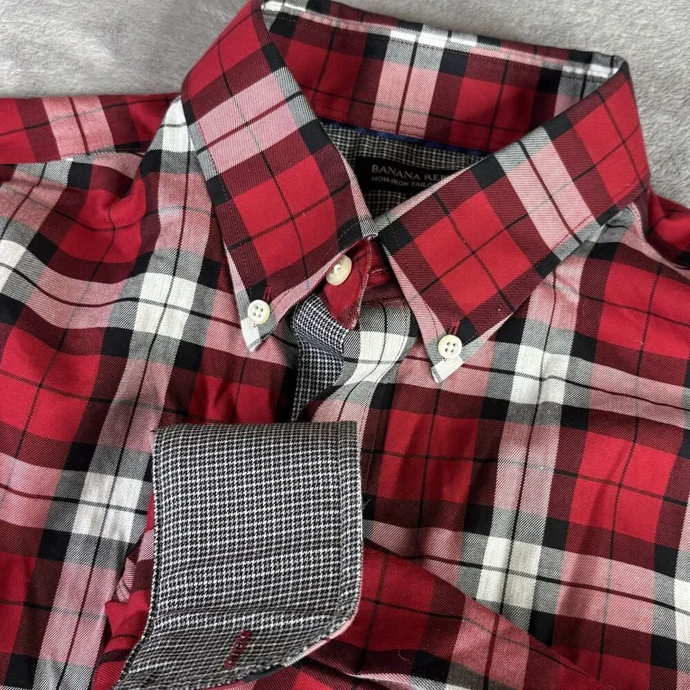 Banana Republic Shirt Mens Large Red‎ Plaid Non Iron Slim Fit Button Down Collar